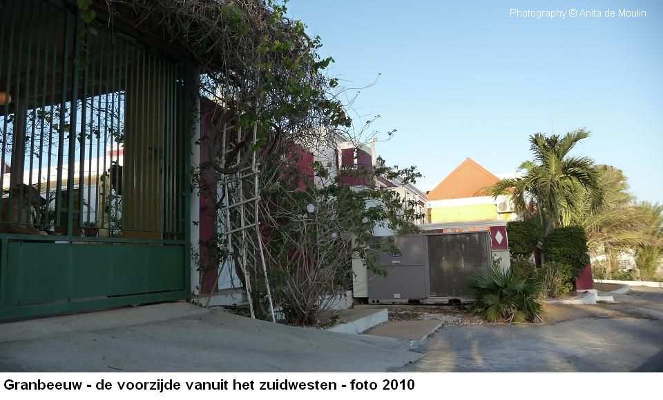 07. Granbeeuw - voorzijde vanuit het zuidwesten 2010